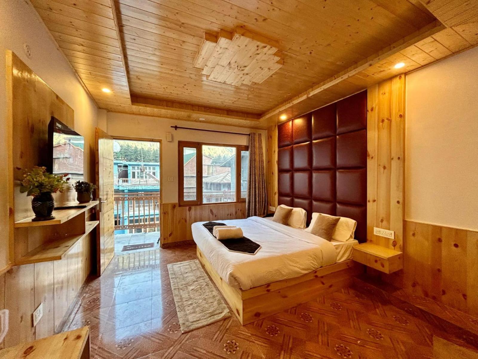 Hotel Jannat Manali  Exterior photo